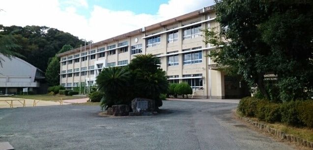 小学校　国府小学校（小学校）まで1440m