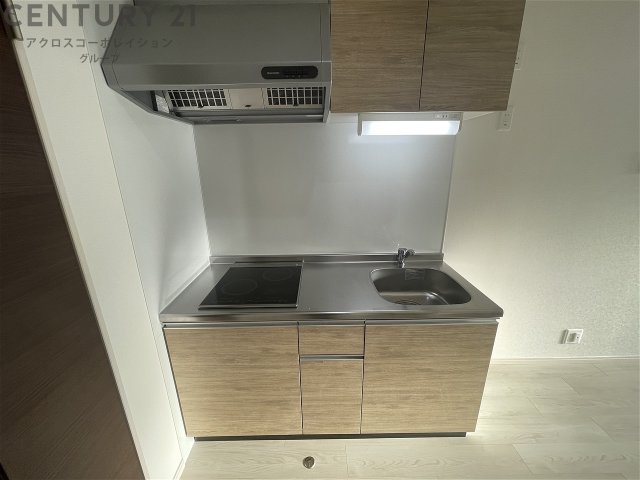 キッチン　2口IHコンロで火を使わず、料理初心者の方にもオススメです！