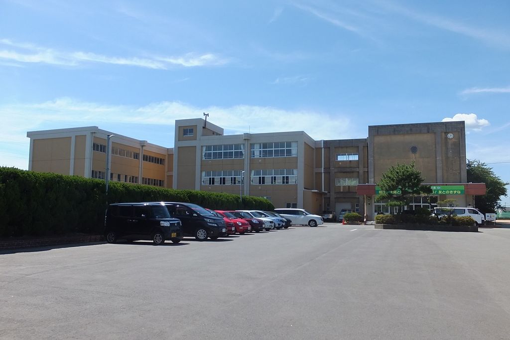 小学校　秋田市立大住小学校（小学校）まで2422m