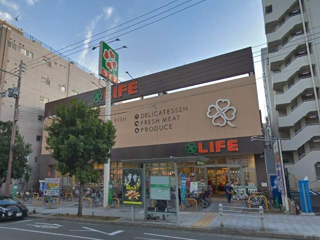 スーパー　ライフ清水谷店（スーパー）まで240m