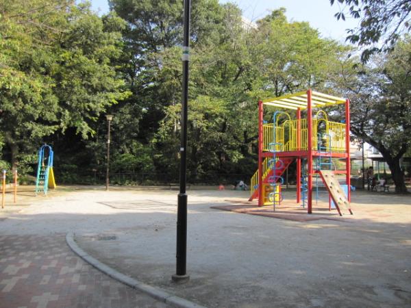 公園　亀塚公園（公園）まで80m