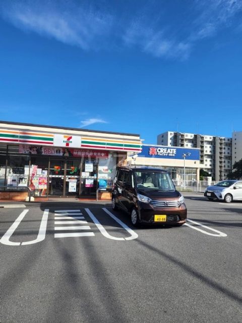 コンビニ　セブンイレブン千葉柏台店（コンビニ）まで417m