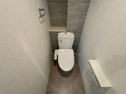 トイレ　シャワー付トイレ