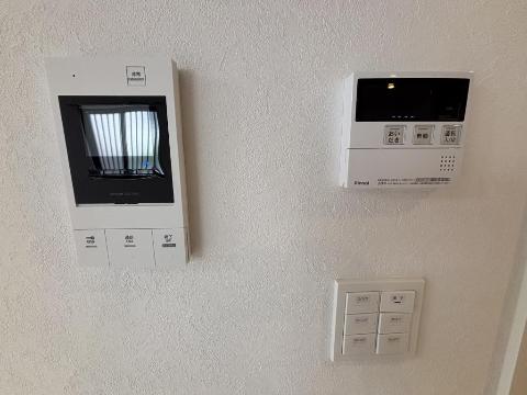 セキュリティ　カメラ付インターホン