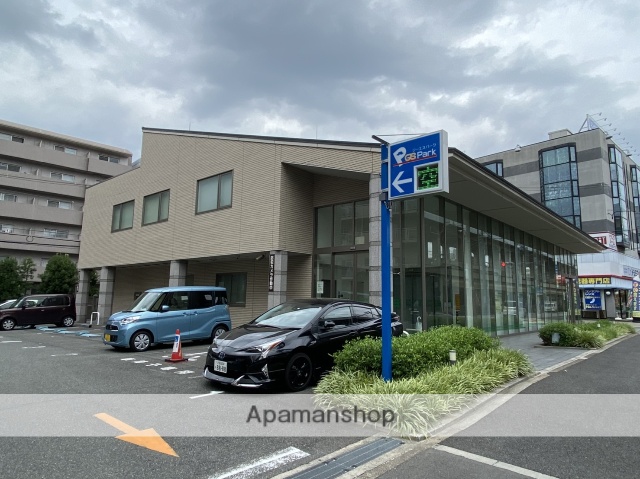 銀行　（株）京都銀行／東大阪支店（銀行）まで195m