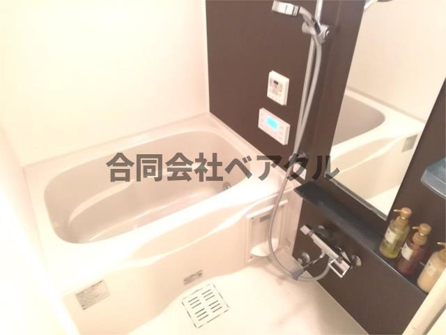 バス・シャワールーム　お風呂で日々の疲れを落としましょう