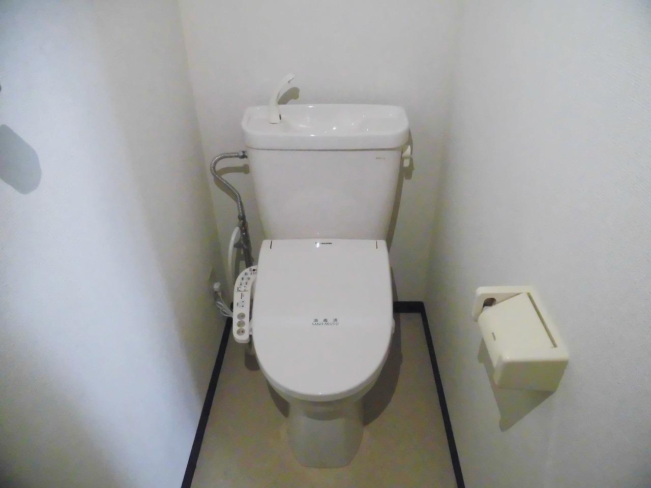 トイレ　トイレ