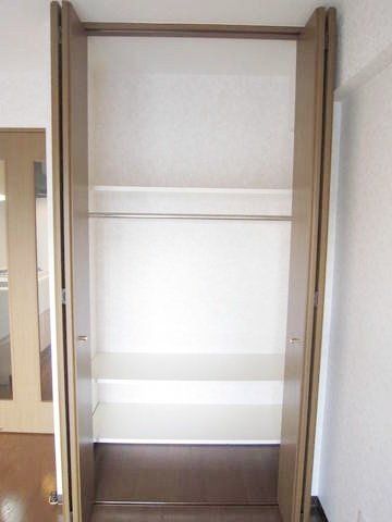 収納　大型クローゼット完備