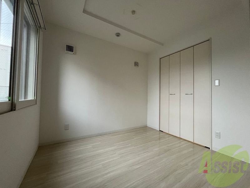 その他部屋・スペース　寝室です。部屋をどう使うかはあなた次第です！