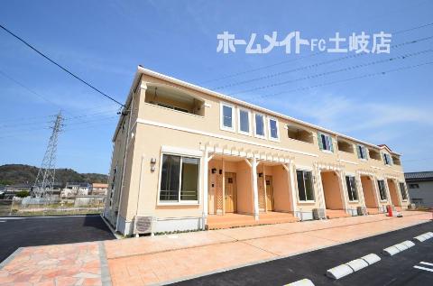 建物外観　外観写真（昼）