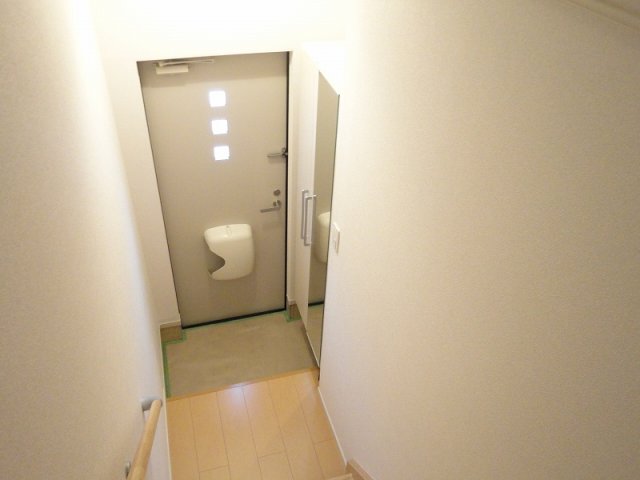 玄関　シンプルで使いやすい玄関です