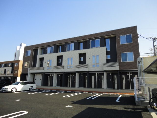 建物外観　外観は落ち着いています