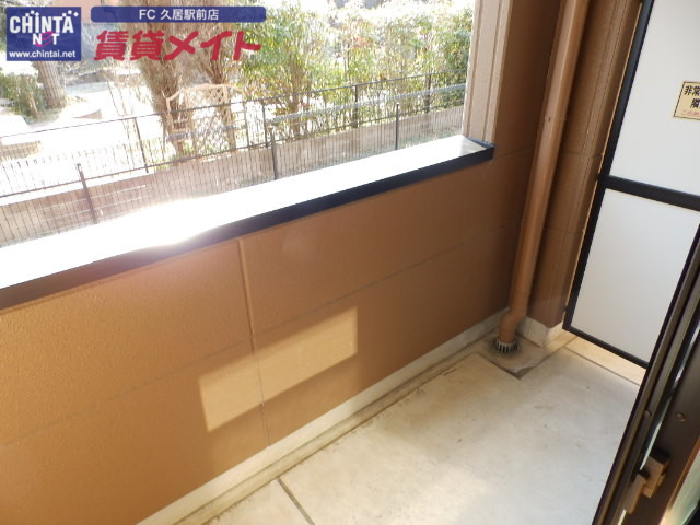 バルコニー　同物件別部屋の写真
