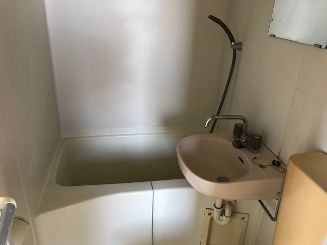 バス・シャワールーム　別部屋