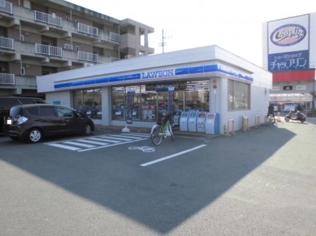 コンビニ　ローソン 徳島山城西店（コンビニ）まで230m