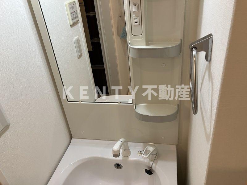 洗面設備　洗面所です