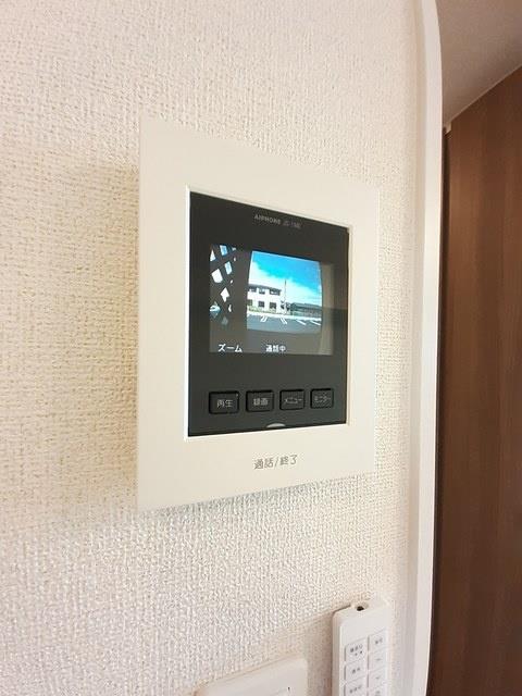 セキュリティ　モニター付きインターホン