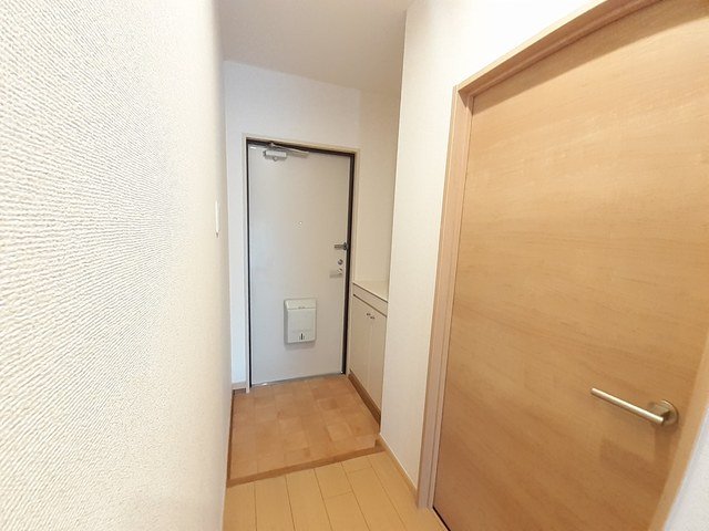 玄関　シンプルで使いやすい玄関です