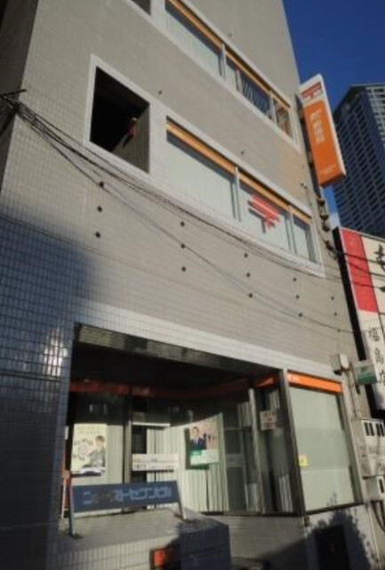 郵便局　大阪福島駅前郵便局（郵便局）まで127m