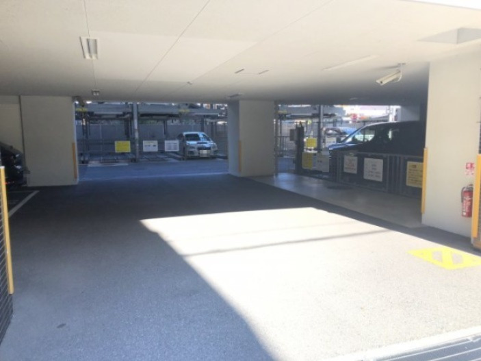 駐車場　車をお持ちの方に嬉しい駐車場付きの物件です