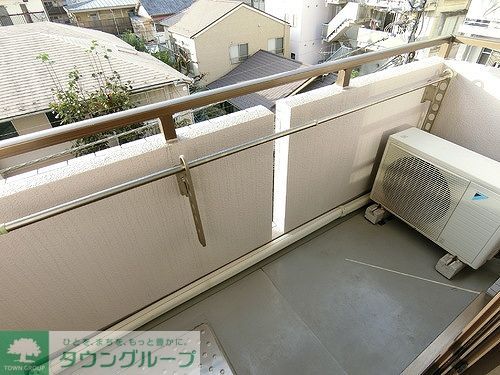 バルコニー　バルコニー　※2017年11月の写真