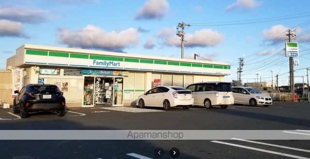 コンビニ　ファミリーマート袋井浅名店（コンビニ）まで666m
