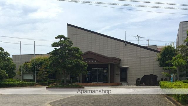 その他　袋井市役所浅羽図書館（その他）まで979m