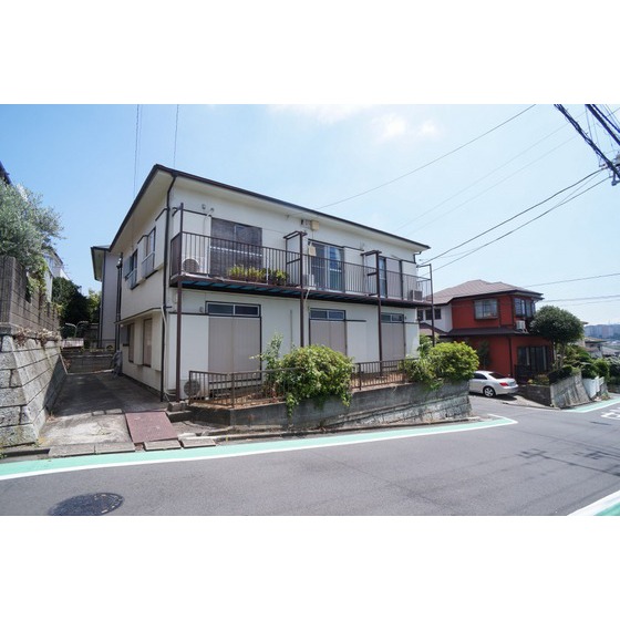 建物外観　日当たり良好な立地