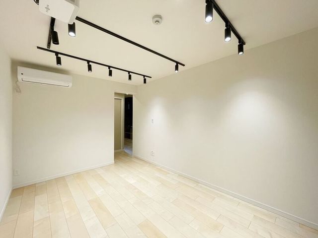 その他部屋・スペース　上品に仕上がった明るい室内空間です！