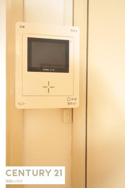 セキュリティ　来客時に顔が見えるTVモニターホン