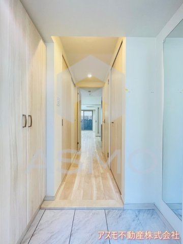 玄関　同マンション別部屋参考写真