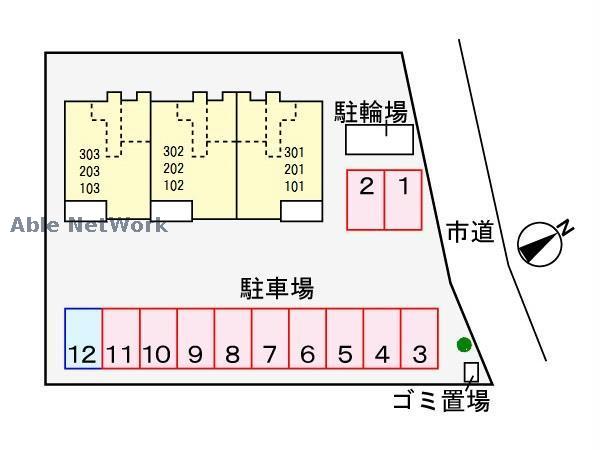 駐車場　駐車場