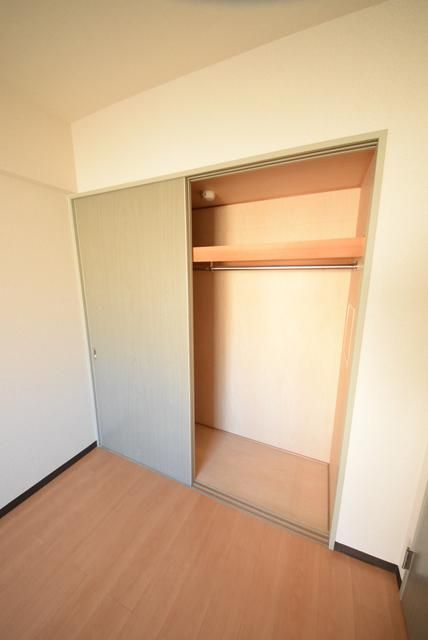 収納　※別号室の参考写真です。