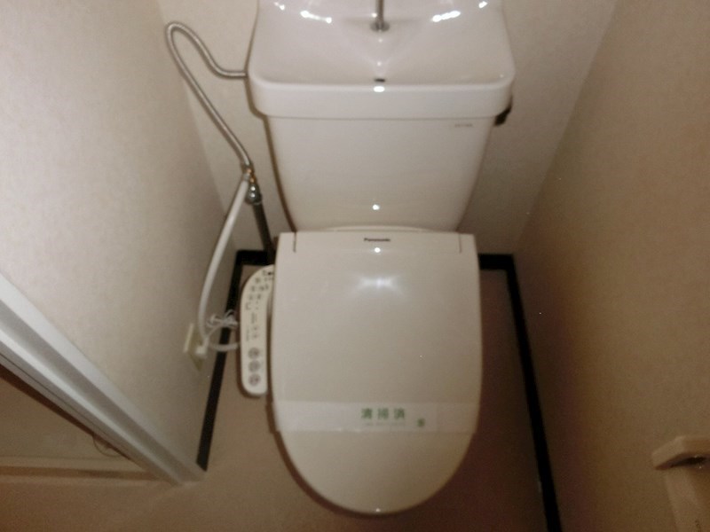 トイレ　参考画像