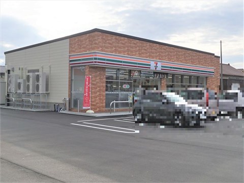 コンビニ　セブンイレブン上越安江店（コンビニ）まで1500m