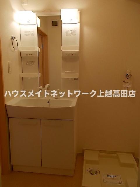 洗面設備　洗髪洗面化粧台