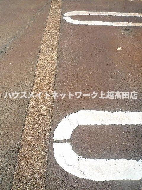 駐車場　消雪付駐車場