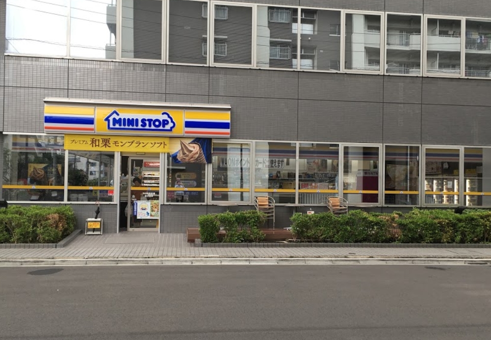 コンビニ　ミニストップ江東枝川1丁目店（コンビニ）まで546m