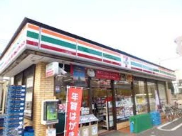 コンビニ　セブンイレブン板橋小茂根4丁目店（コンビニ）まで418m