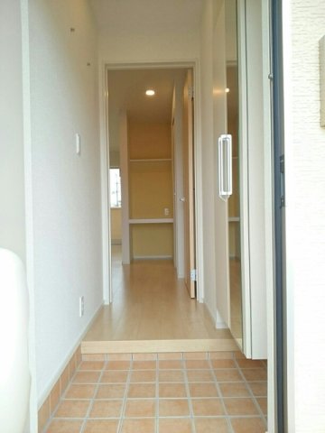 玄関　きれいな玄関です