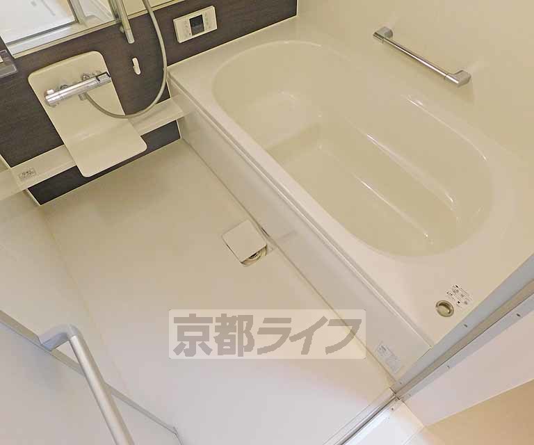 バス・シャワールーム　快適バスタイム～！