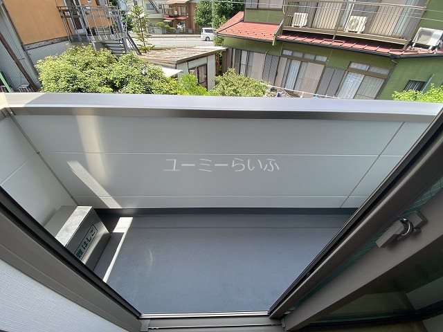 バルコニー　バルコニー付き！