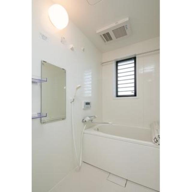 バス・シャワールーム　※写真は同タイプ住戸です。