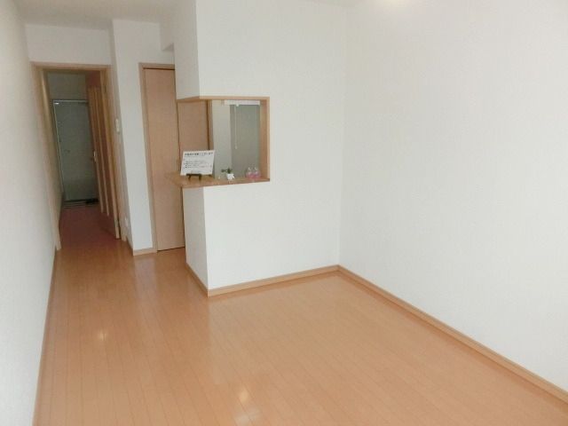 その他部屋・スペース　９．３帖の広い室内