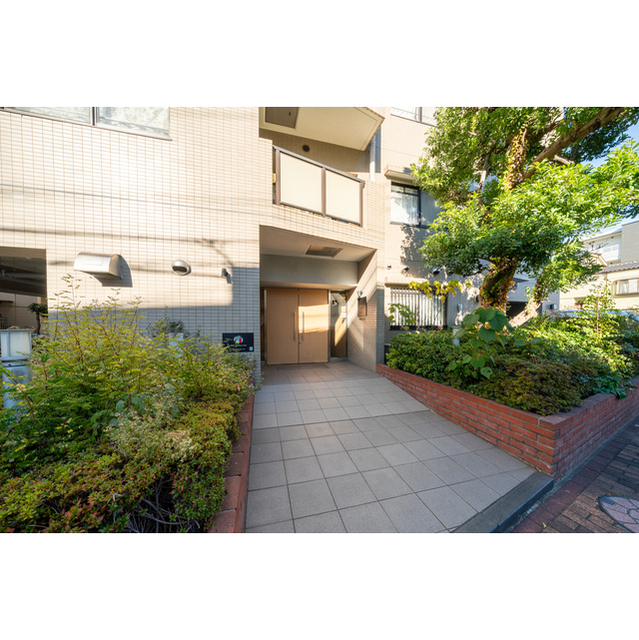 エントランス　改装予定イメージ
