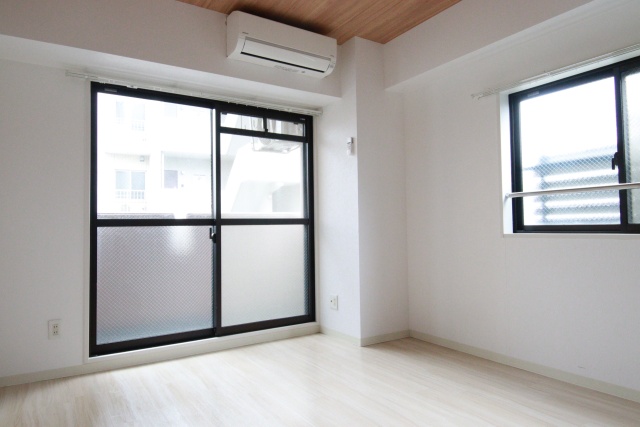 居室・リビング　※他のお部屋の参考写真です。