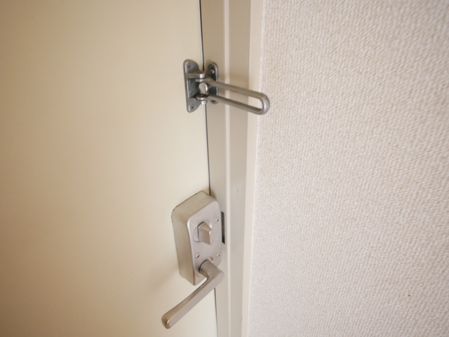 セキュリティ　★Ｕ字フック付きで防犯面も安心ですね★