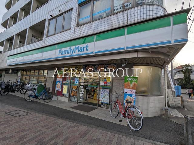 コンビニ　ファミリーマート 玉川上水駅南口店（コンビニ）まで637m
