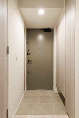 玄関　落ち着いた玄関です