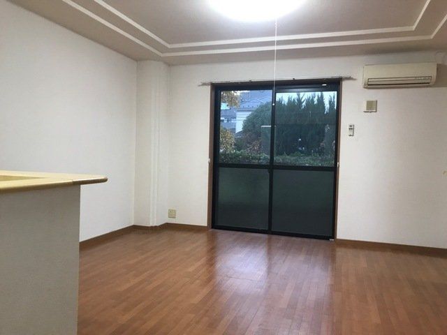居室・リビング　物件画像